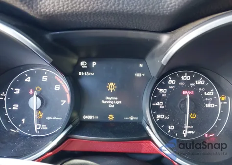 2018 Alfa Romeo Stelvio Ti Sport Awd z USA, uszkodzony, nr VIN ZASFAKNNXJ7B73323